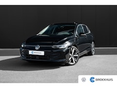 Volkswagen Golf - 1.5 eHybrid Life Edition 204PK | Panoramadak | SOH 100% |