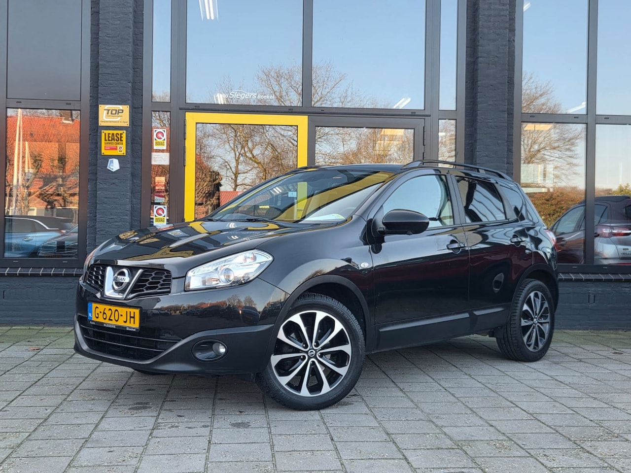Nissan Qashqai - 1.6 360 | V+A Cam | Park Sens | Climate | Full Map Navi |Trekhaak | - AutoWereld.nl