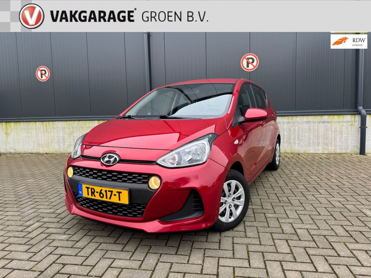 Hyundai i10 - 1.0i Comfort / airco / cruise / radio cd ! - AutoWereld.nl