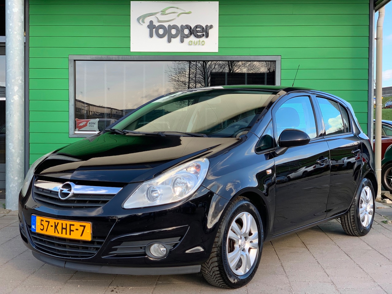 Opel Corsa - 1.4-16V Enjoy|1e Eigenaar!|CruiseControl|Airco| - AutoWereld.nl