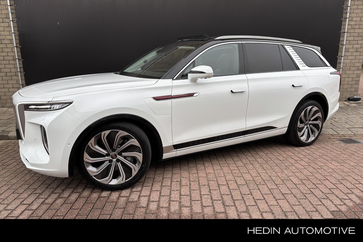 Hongqi E-HS9 - President Long Range Limited 120 kWh 6 Pers. | Stoel verwarming/verkoeling | Schuif/kantel - AutoWereld.nl