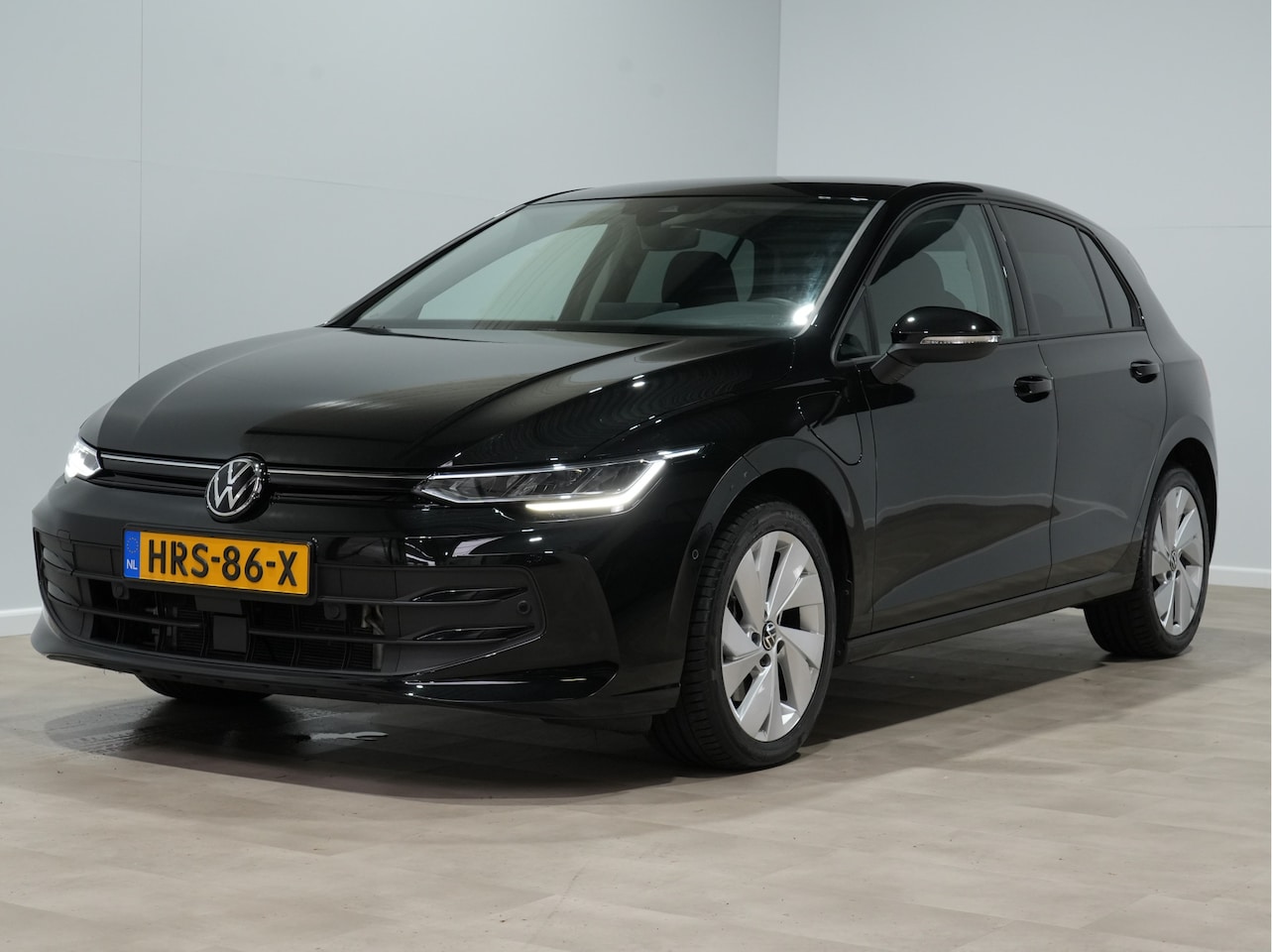 Volkswagen Golf - 1.5 150pk eHybrid Life Edition KM aanpassen syntec verhuur 201 - AutoWereld.nl