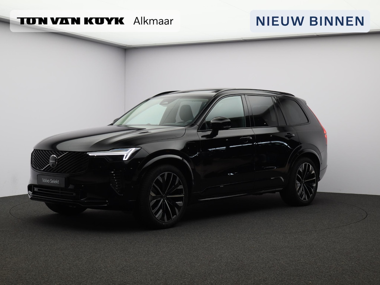 Volvo XC90 - 2.0 T8 Plug-in hybrid AWD Ultra Dark / Luchtvering / B&W Audio / 360 Camera / Head-Up Disp - AutoWereld.nl