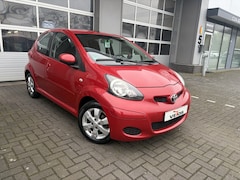 Toyota Aygo - 1.0-12V Cool Red / AIRCO / 5DRS