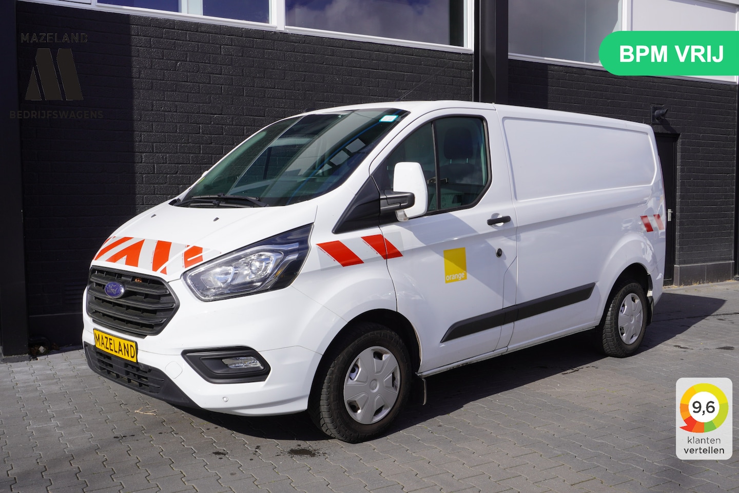 Ford Transit Custom - 2.0 TDCI 130PK EURO 6 - Airco - Cruise - Camera - € 15.900,- Excl. - AutoWereld.nl