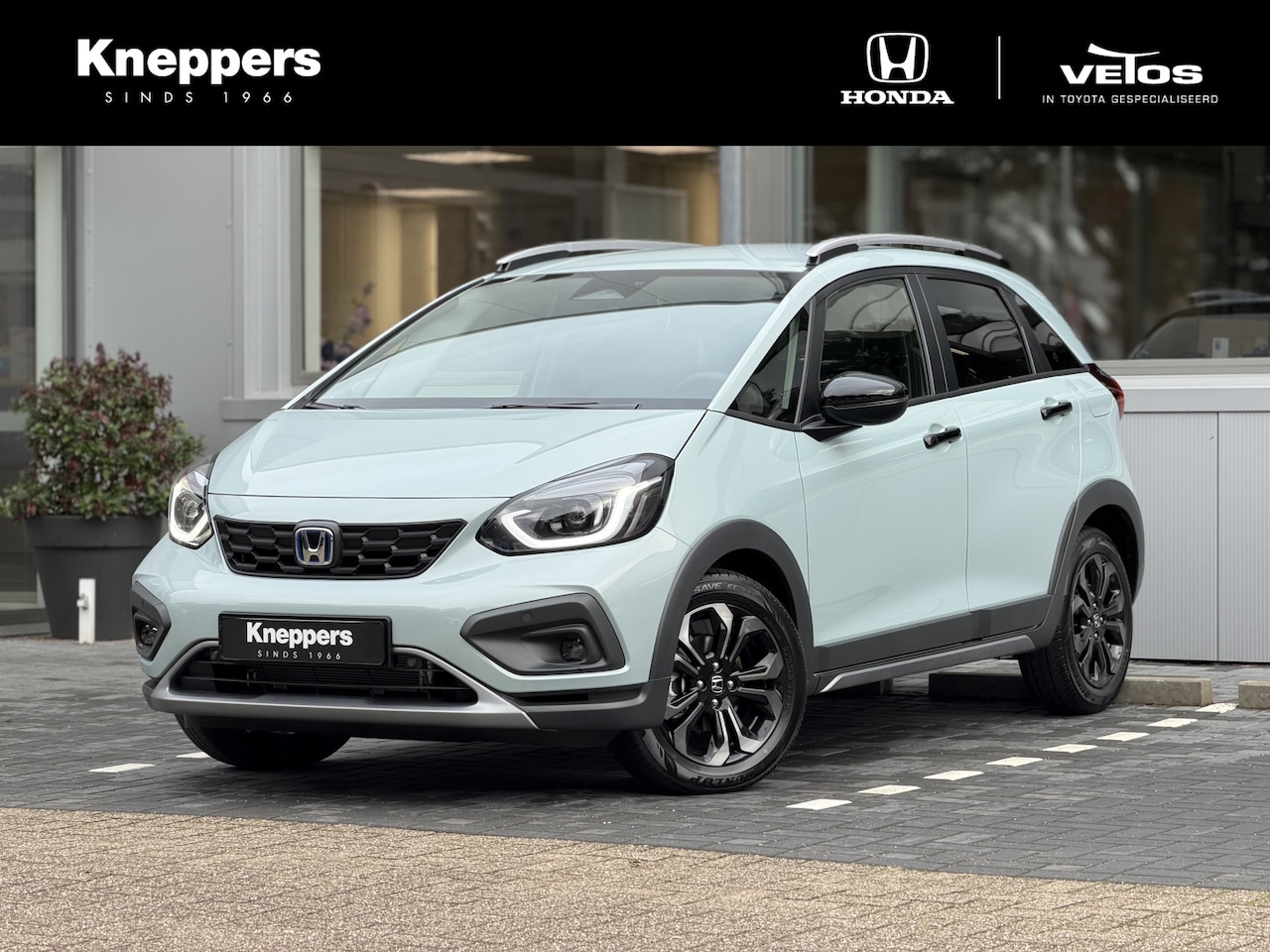 Honda Jazz - 1.5 e:HEV Advance Crosstar Navigatie, Parkeersensoren V+A, Apple/Android - AutoWereld.nl