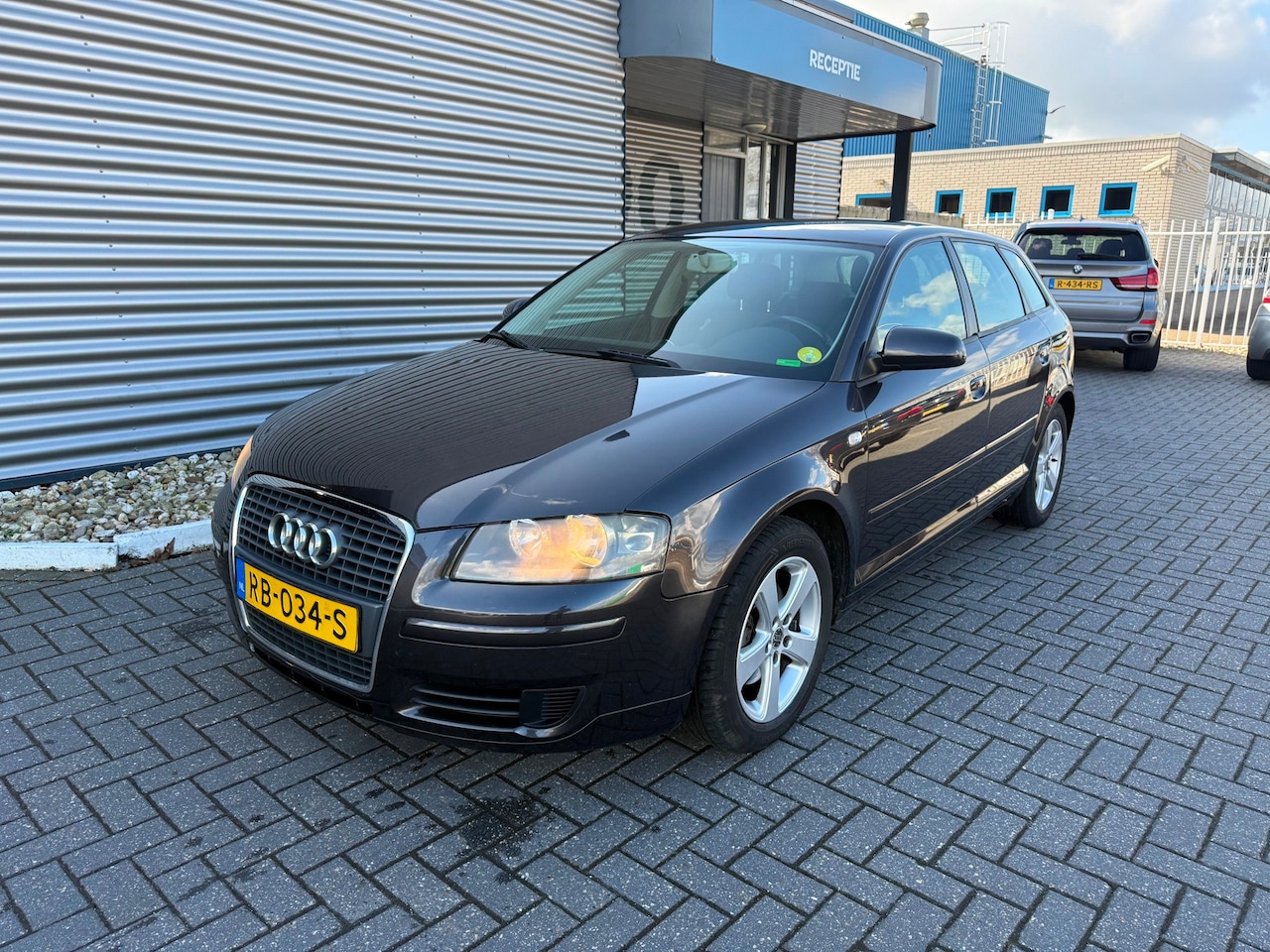 Audi A3 Sportback - 2.0 FSI Ambition Pro Line 2.0 FSI Ambition Pro Line - AutoWereld.nl