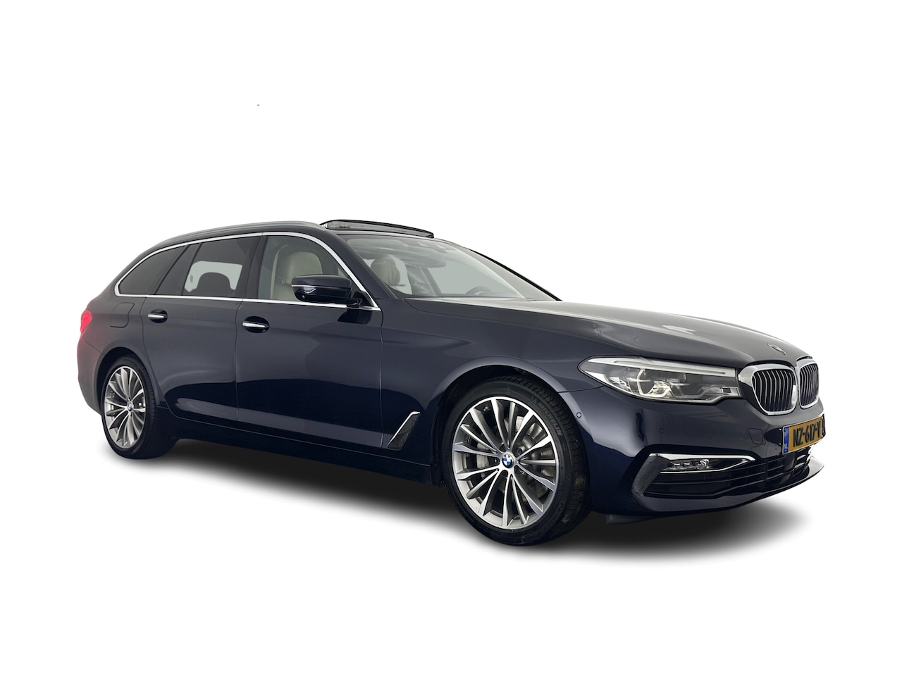 BMW 5-serie Touring - 530d High Executive Aut. *PANO | HEAD-UP | BOWERS&WILKINS | LEATHER | FULL-LED | ADAPTIVE- - AutoWereld.nl