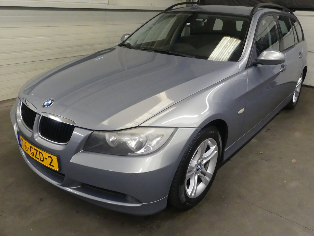 BMW 3-serie Touring - 318i Business Line - Trekhaak - Cruise Control - AutoWereld.nl