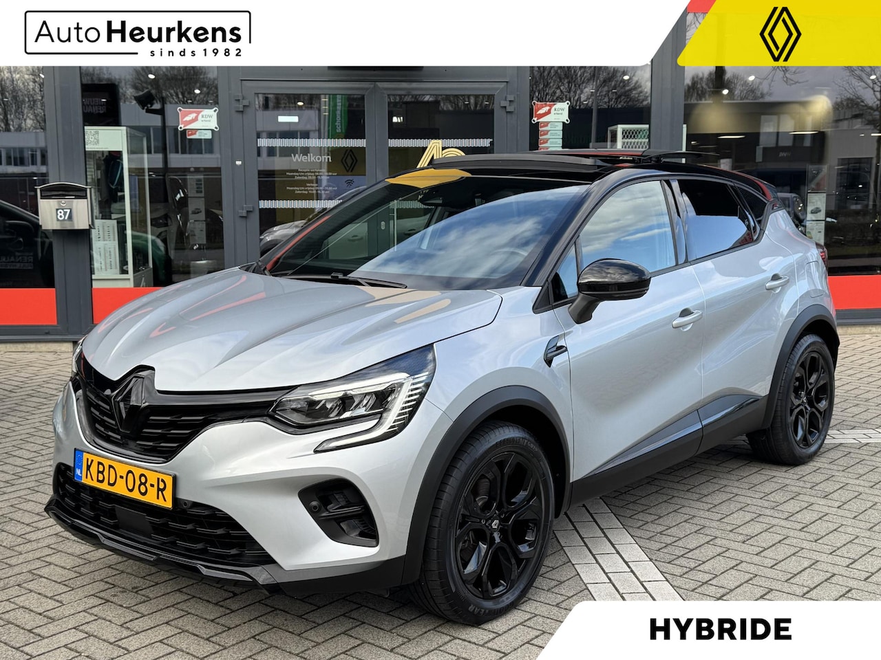 Renault Captur - E-Tech Plug-in Hybrid 160 Rive Gauche E-TECH | Panoramadak | Achteruitrijcamera | - AutoWereld.nl
