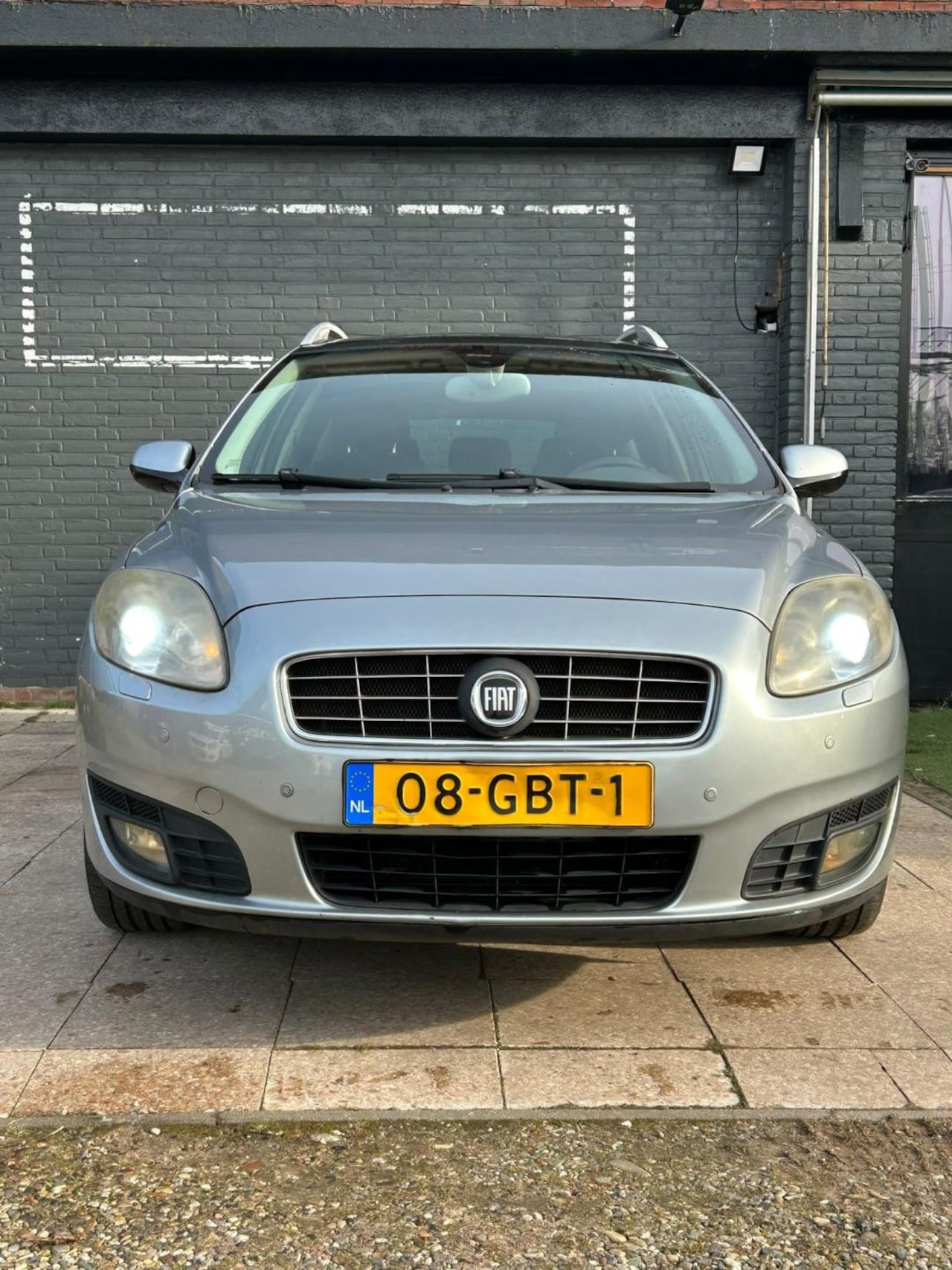 Fiat Croma - 2.2-16V Corporate Premium 2.2 16V Corporate Premium - AutoWereld.nl