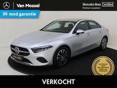 Mercedes-Benz A-klasse - 180 Business Line Achterijcamera / Elektr. Spiegels / Elektr. Trekhaak / Stoelverwarming /