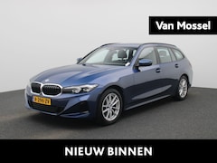 BMW 3-serie Touring - 318i AUTOMAAT | LEDER | NAVIGATIE | APPLE CARPLAY | PARKEERSENSOREN