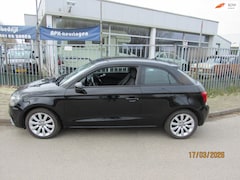 Audi A1 - 1.6 TDI Attraction Pro Line, airco