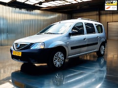 Dacia Logan MCV - 1.6 Ambiance Airco_Mp3_Pas een beurt gehad 1jaar APK