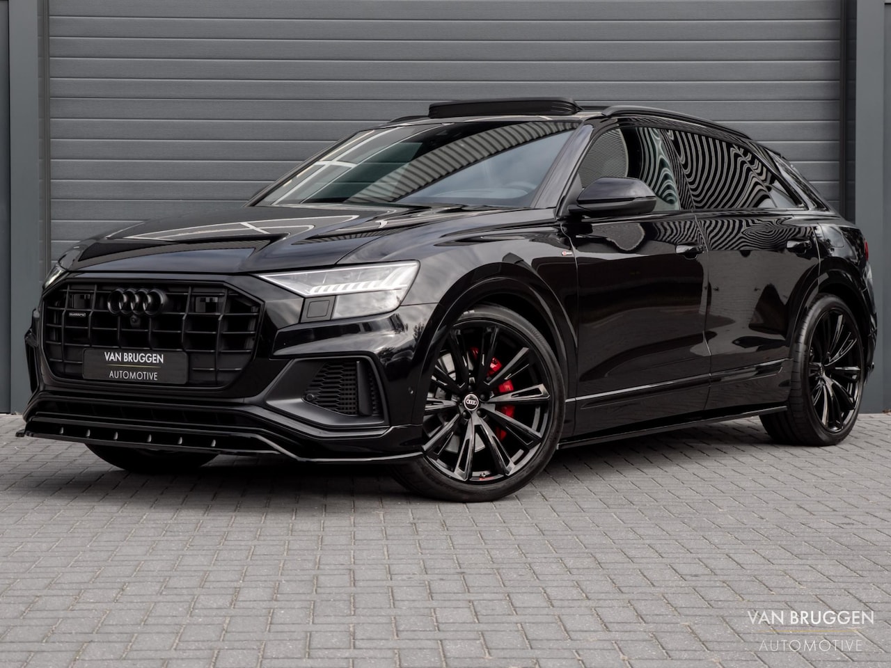 Audi Q8 - 60 TFSI E Quattro S-Line Pano RS-Stoelen Trekhaak Massage 23" Softclose HUD - AutoWereld.nl