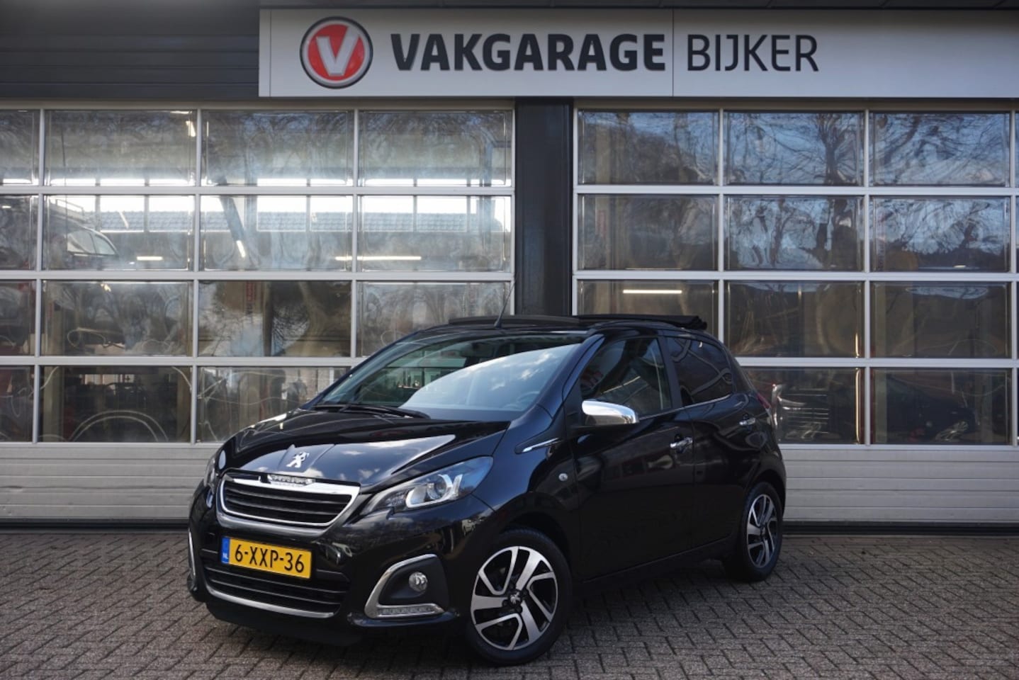 Peugeot 108 - 1.2 VTi Allure Top Camera/Lichtmetalen velgen! - AutoWereld.nl