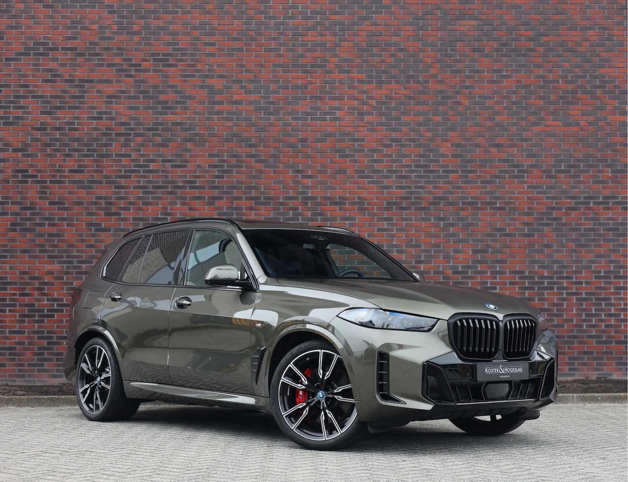 BMW X5 - 50e xDrive | Pano - Trekhaak - HUD - AutoWereld.nl