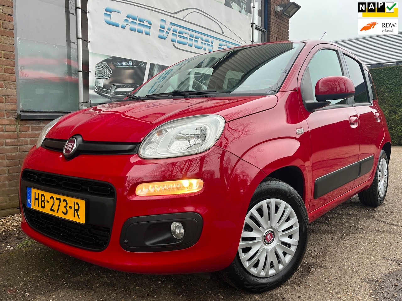 Fiat Panda - 0.9 TwinAir Lounge|Climate control|Parkeersensoren| - AutoWereld.nl