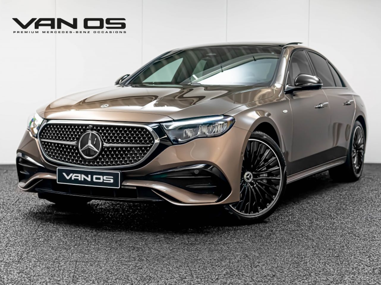 Mercedes-Benz E-klasse - E 300e AMG Line | Night | Superscreen | Burmester | Pano - AutoWereld.nl