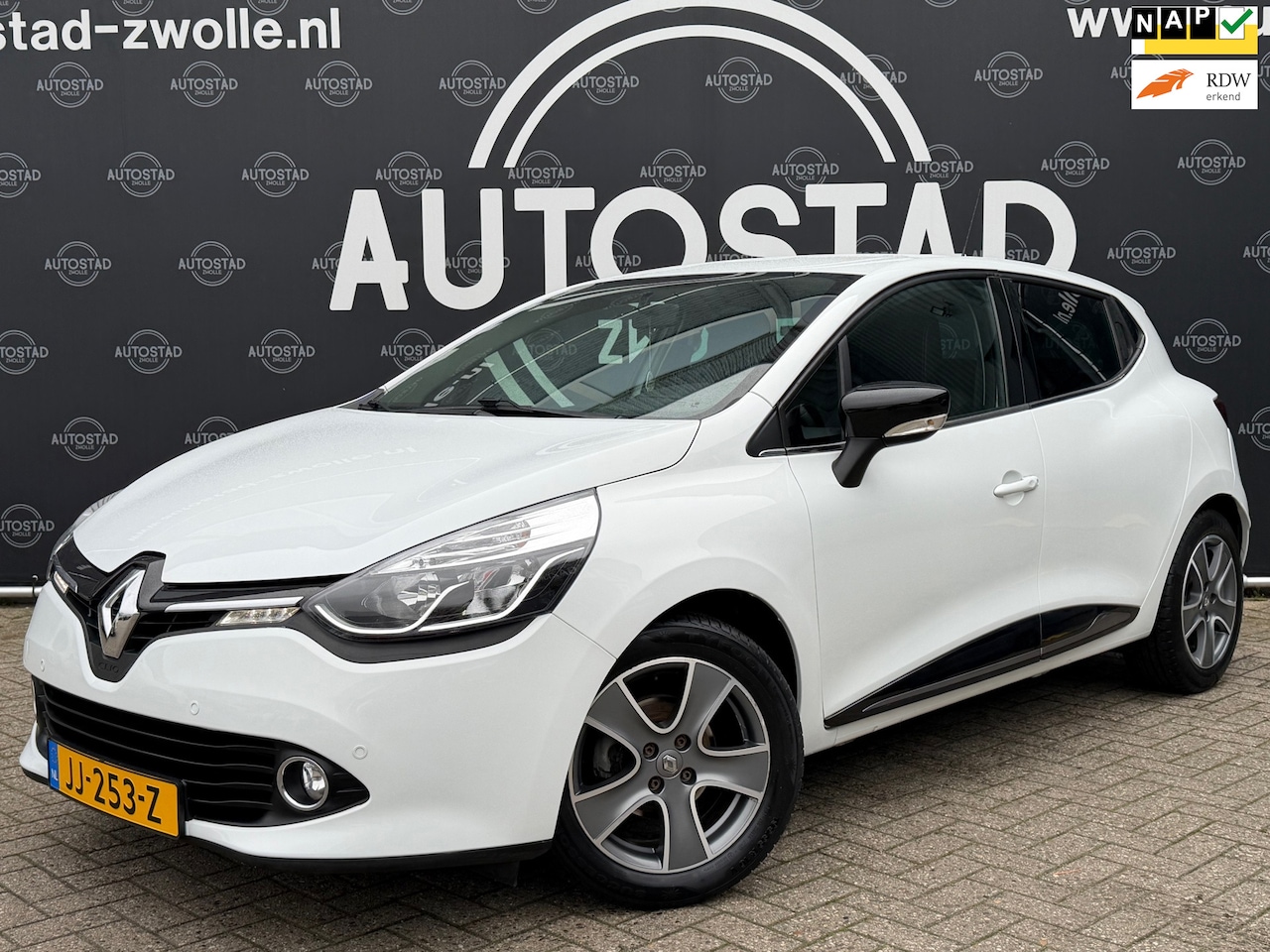 Renault Clio - 0.9 TCe ECO Night&Day NL-Auto/2e Eigenaar/APK/NAP/Airco - AutoWereld.nl