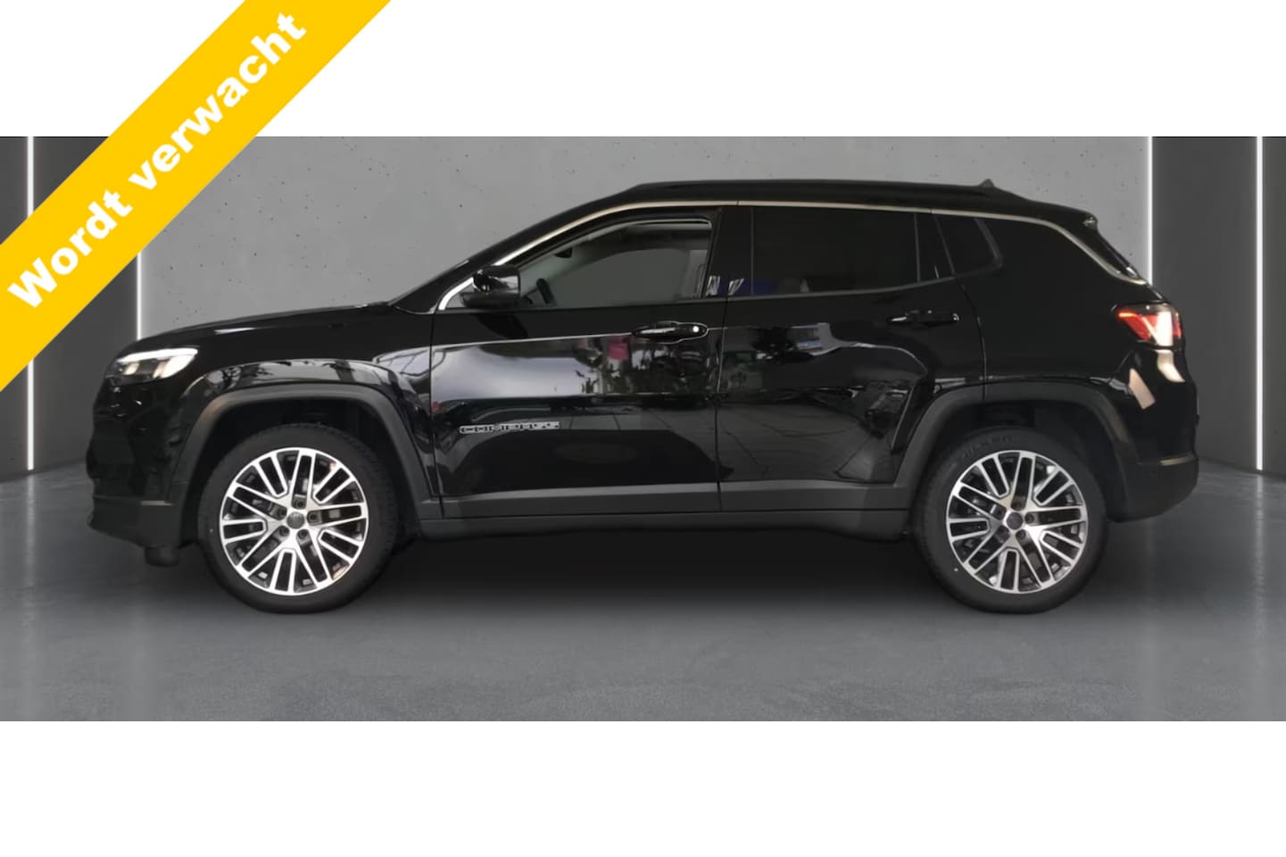 Jeep Compass - 1.5T e-Hybrid Altitude Panorama Dak/19 inch/stoel en stuurverwarming. - AutoWereld.nl