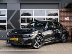 BMW 3-serie - 330 330e M Sport | Shadow | Widescreen | HIFI | Camera | Adpt. Led | ACC | 18 Inch |