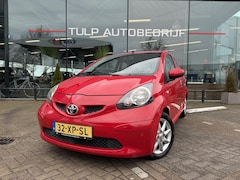 Toyota Aygo - 1.0-12V + Airco Radio/CD Betaalbaar&Betrouwbaar