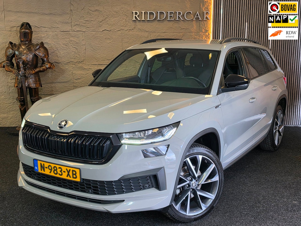 Skoda Kodiaq - 1.5 TSI Sportline Business|GARANTIE|TREKHAAK|ACC|CARPLAY|ELEK STOELEN - AutoWereld.nl