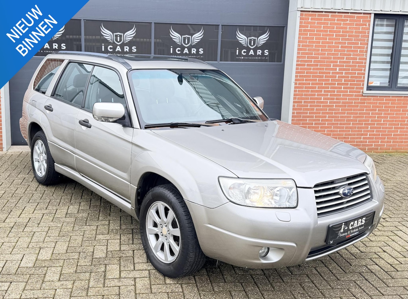 Subaru Forester - 2.0 X Luxury Pack Navi Pano 1e eigenaar - AutoWereld.nl