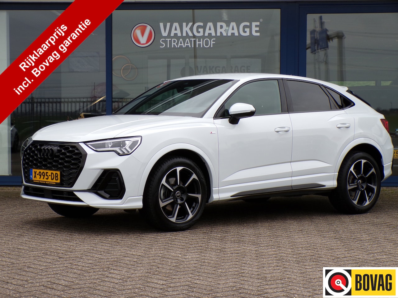 Audi Q3 Sportback - 35 TFSI S Edition 35 TFSI S Edition, Full LED / Carplay + Android Auto / Camera + Sensoren / 19' Sportvelgen - AutoWereld.nl