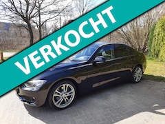 BMW 3-serie - 320i Edition LEER ECC BLACK LINE SPORT BJ2013