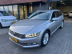 Volkswagen Passat Variant - 1.6 TDI Highline AUTOMAAT XENON LED ALCANTARA ACC ORIG NL NAP