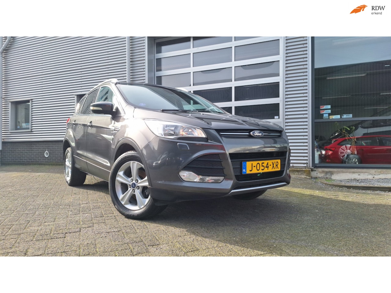 Ford Kuga - 1.5 Trend Edition*Navigatie*Cruise*Trekhaak*Lm Velgen*Enz - AutoWereld.nl