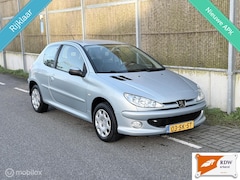 Peugeot 206 - 1.4 Air-line 3 NAP/AIRCO/NWE APK/NETTE AUTO