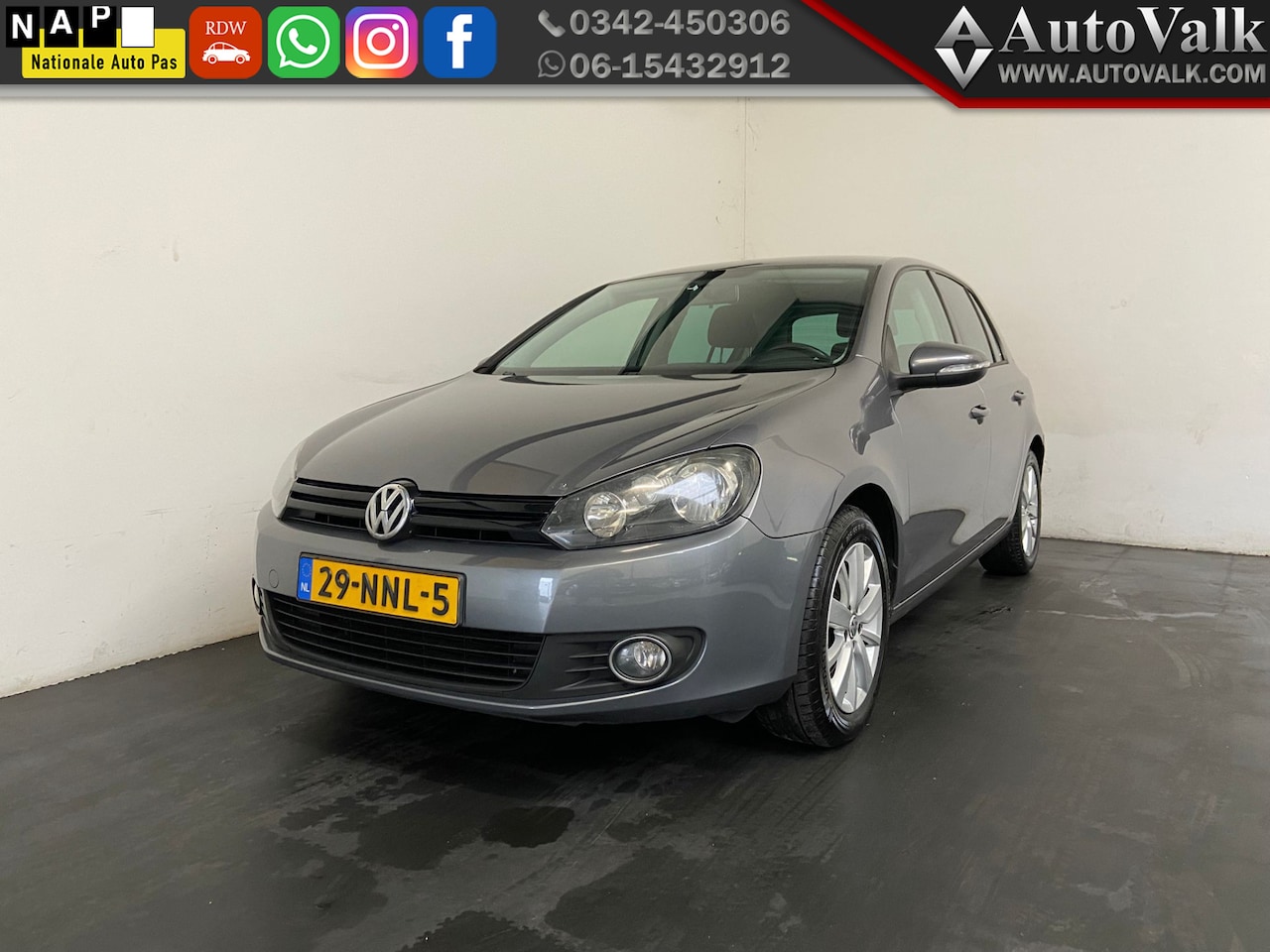 Volkswagen Golf - 1.2 TSI Tour II BlueMotion. APK 01-2027! - AutoWereld.nl
