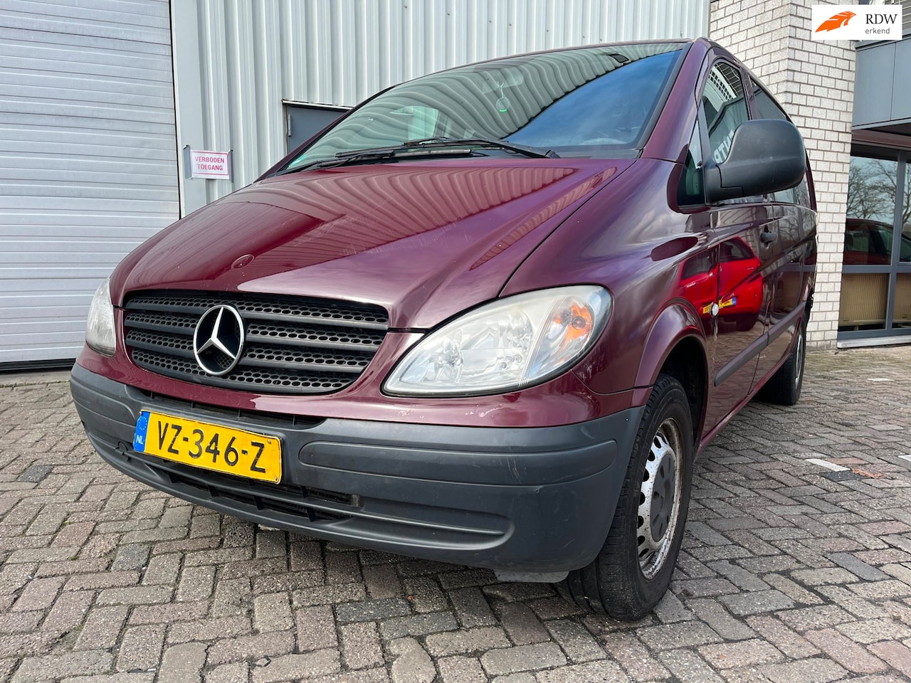 Mercedes-Benz Vito - 111 CDI 320 Lang DC standaard MOTOR SCHADE!! - AutoWereld.nl