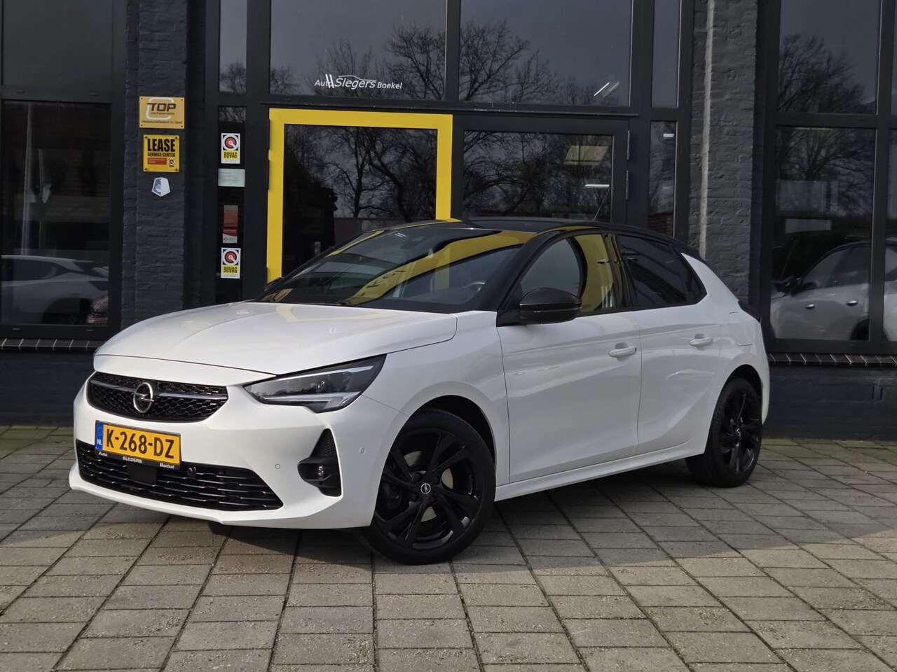 Opel Corsa - 1.2 GS Line | 1e Eig | Camera + sensoren | Climate Control | Apple Carplay | Android Auto - AutoWereld.nl