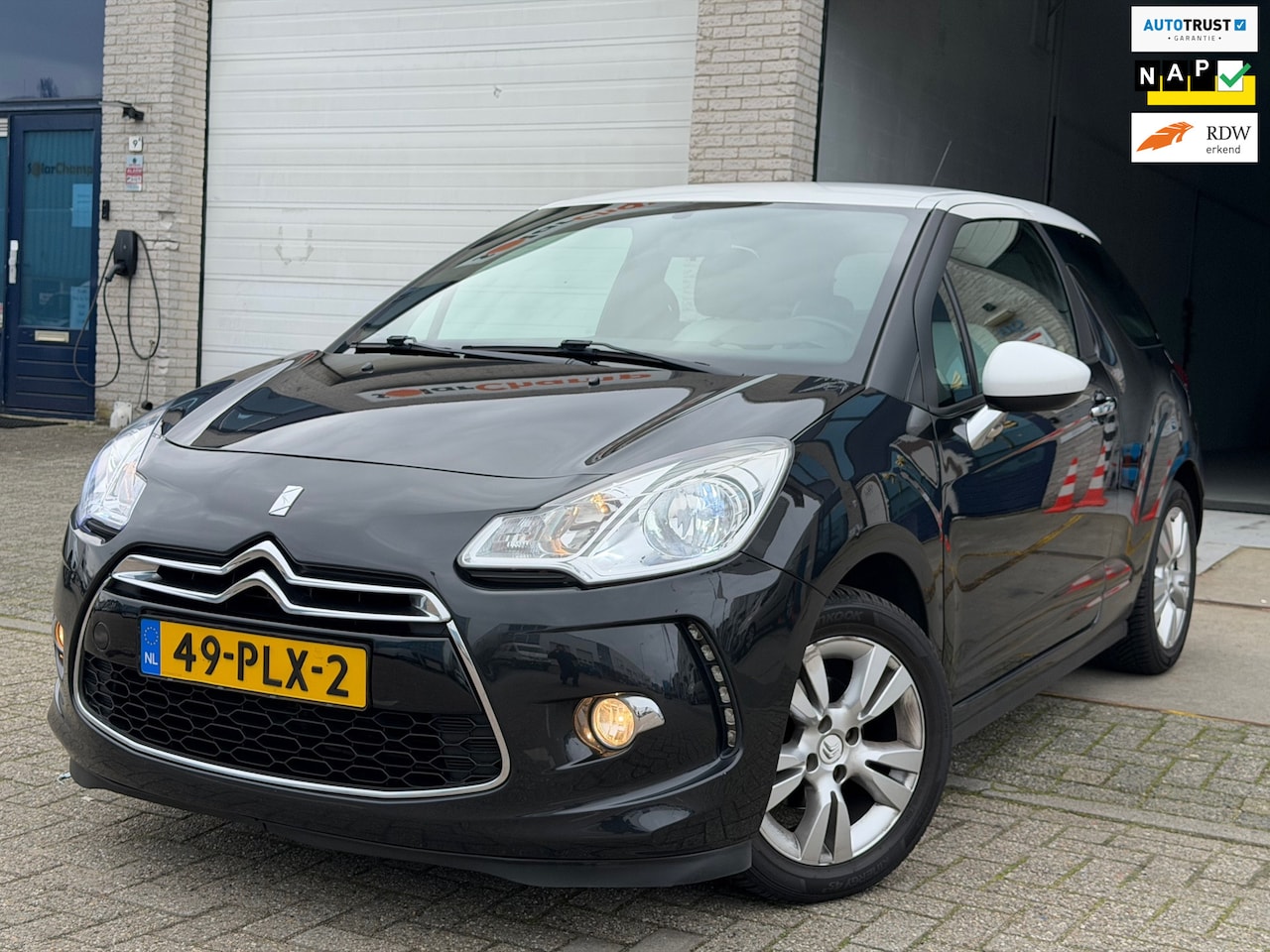 Citroën DS3 - 1.4 Chic/ nap/ 3e EIG/ dealeronderhouden/ 1jaar apk/ airco/ cruise control/ EL-ramen/ zeer - AutoWereld.nl