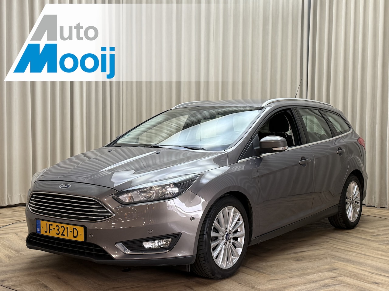 Ford Focus Wagon - 126 PK 1.0 Titanium EXPORT / Org.NL! / Navigatie / Cruise / ECC Clima / PDC V&A / 17'' LMV - AutoWereld.nl