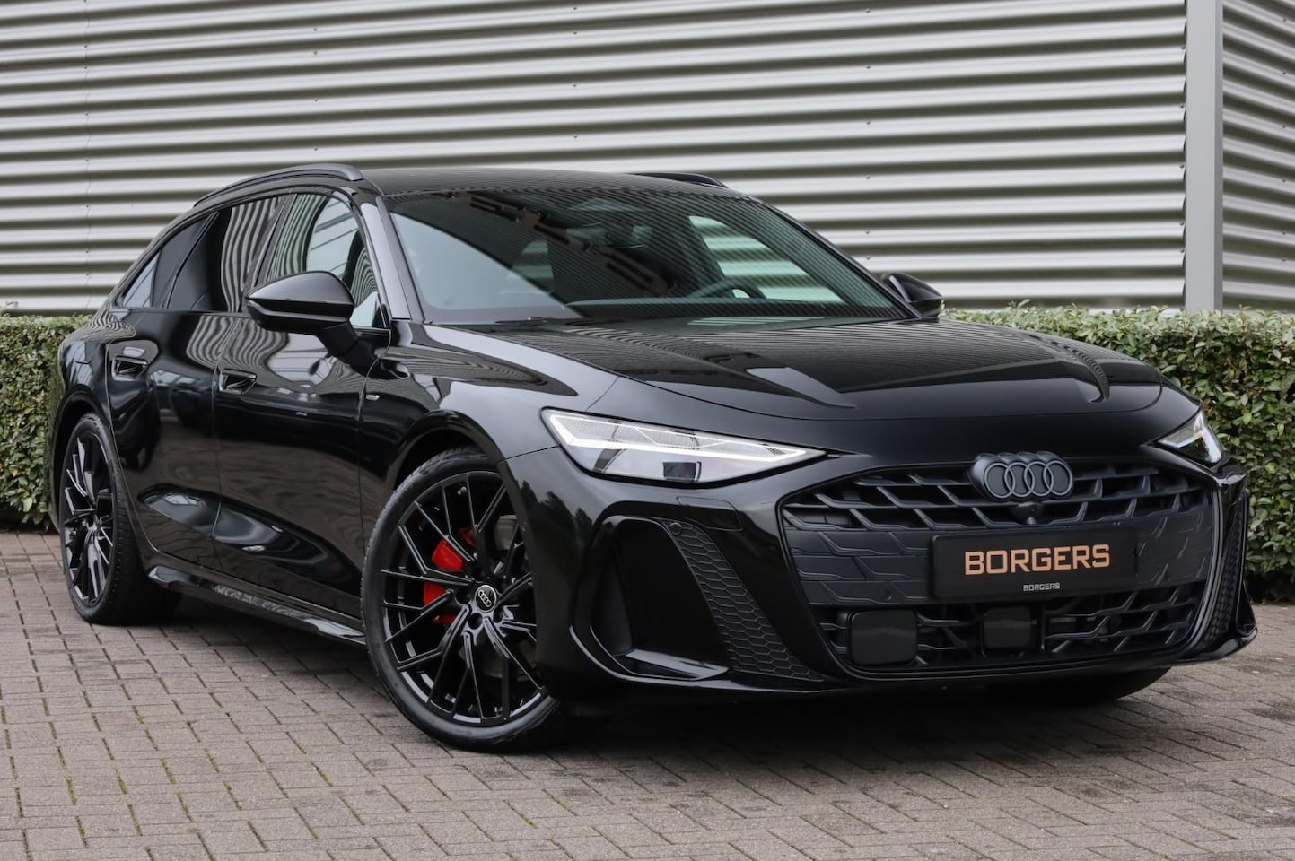 Audi A6 Avant - e-hybrid Competition Trekhaak l Massage l Pano.dak - AutoWereld.nl