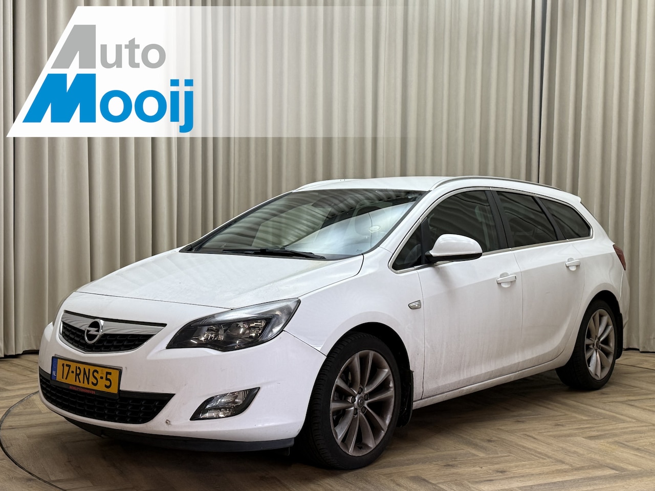 Opel Astra Sports Tourer - 1.4 Turbo Sport 120 PK EXPORT / Org.NL! / Navigatie / Cruise / ECC Clima / PDC / 17'' LMV - AutoWereld.nl