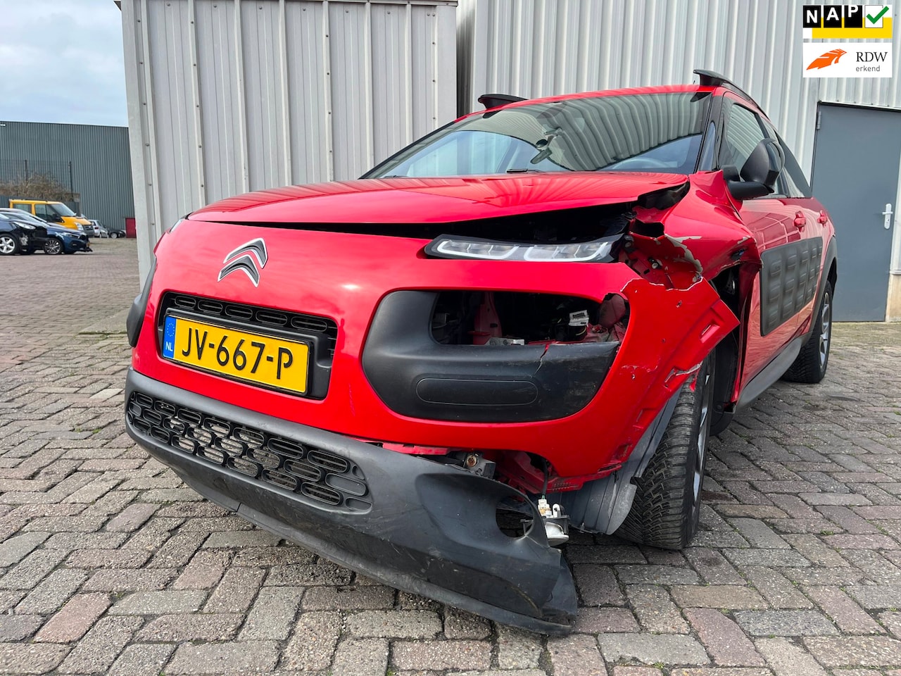 Citroën C4 Cactus - 1.2 PureTech Shine SCHADEAUTO! - AutoWereld.nl