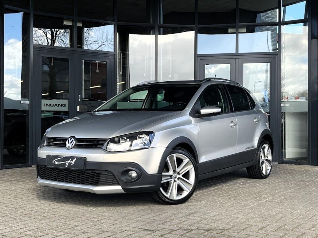Volkswagen Polo - 1.4-16V CROSS - TREKHAAK - ORG. NL. - DISTR.RIEM V.V. - AutoWereld.nl