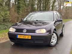 Volkswagen Golf - 1.6-16V Trendline | Cruise + Airco |