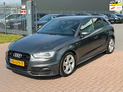 Audi A3 Sportback - 1.4 TFSI CoD Ambition Sport Edition S-Tronic Zeer netjes