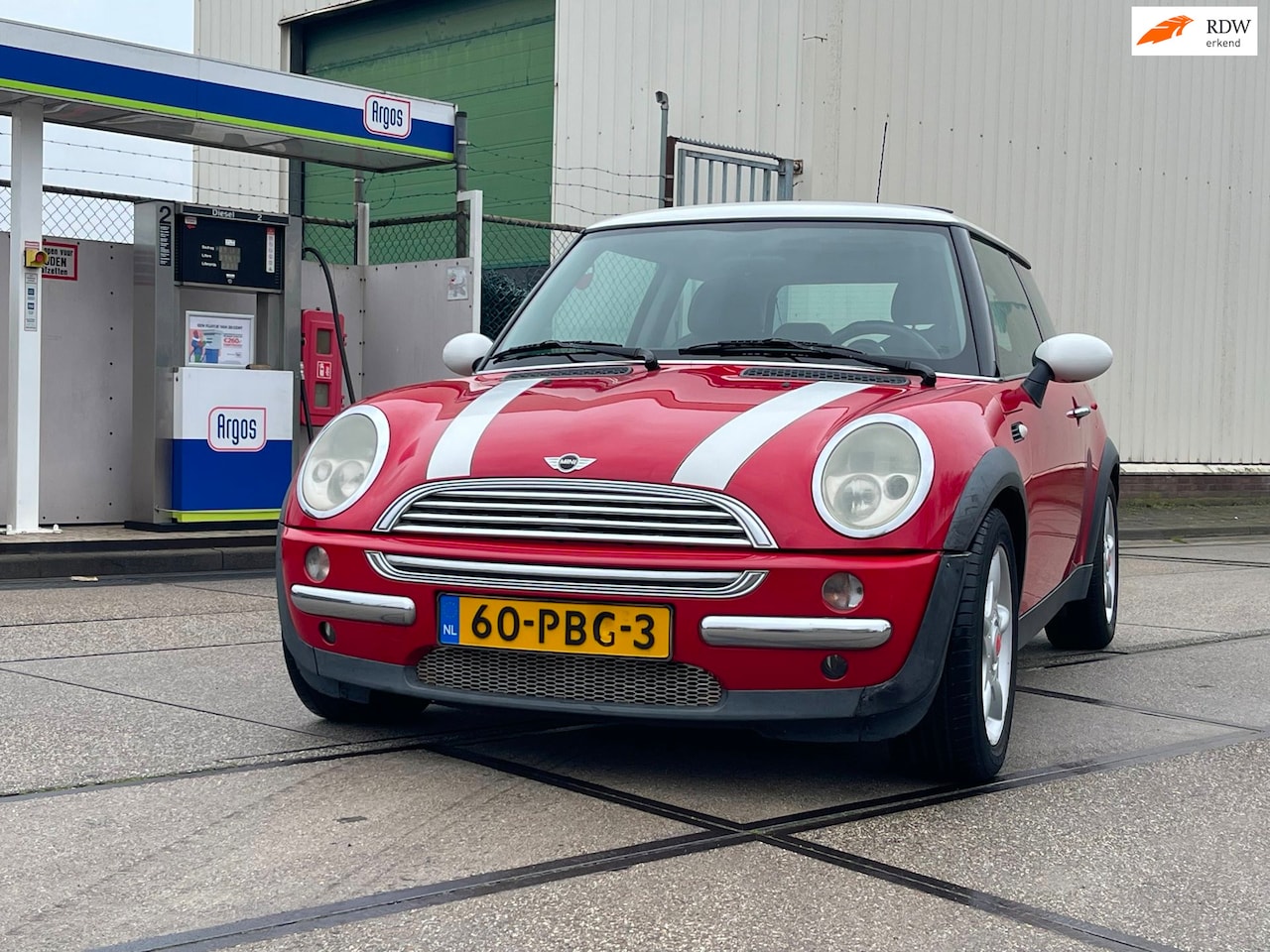 MINI Cooper - Mini 1.6 Chili Airco/Schuifdak/Stoelverw Apk - AutoWereld.nl