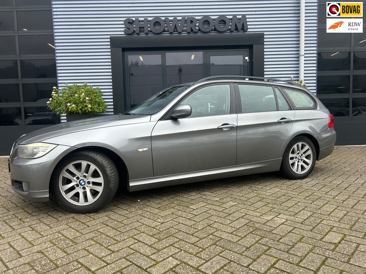 BMW 3-serie Touring - 320d Efficient Dynamics Edition Luxury Line 320d Efficient Dynamics Edition Luxury Line - AutoWereld.nl