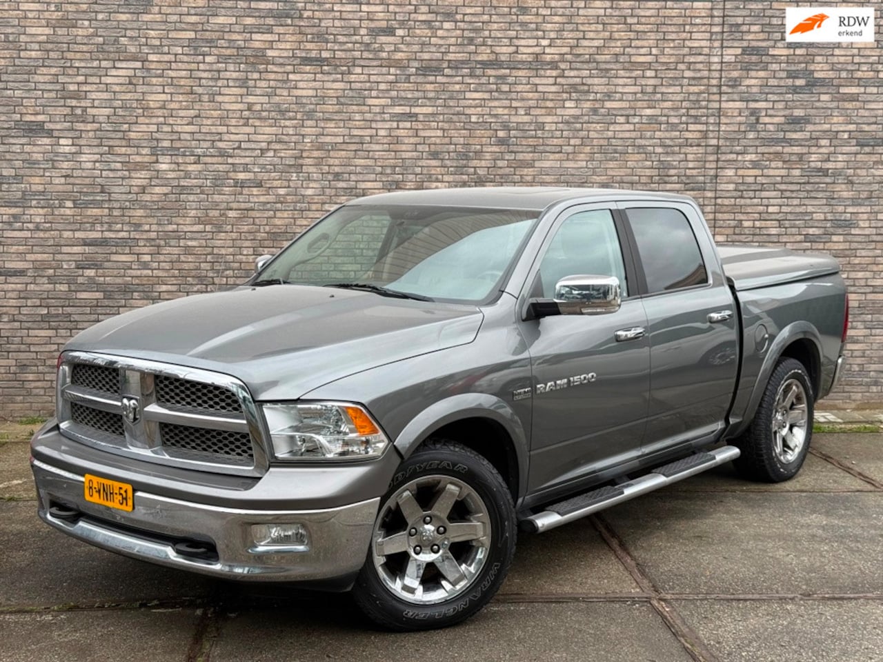 Dodge Ram 1500 - 5.7 V8 4x4 Quad Cab 6'4 5.7 V8 4x4 Quad Cab 6'4 - AutoWereld.nl