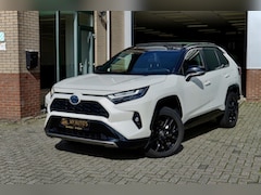 Toyota RAV4 - AWD Hybrid Bi-Tone|Pano|Trekhaak|Dealer OH|Garantie|E.Achterklep